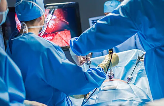 Atención especializada para casos de peritonitis en CDMX