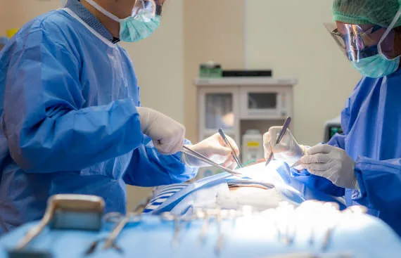 ¿Qué médico trata los tumores abdominales en la CDMX?